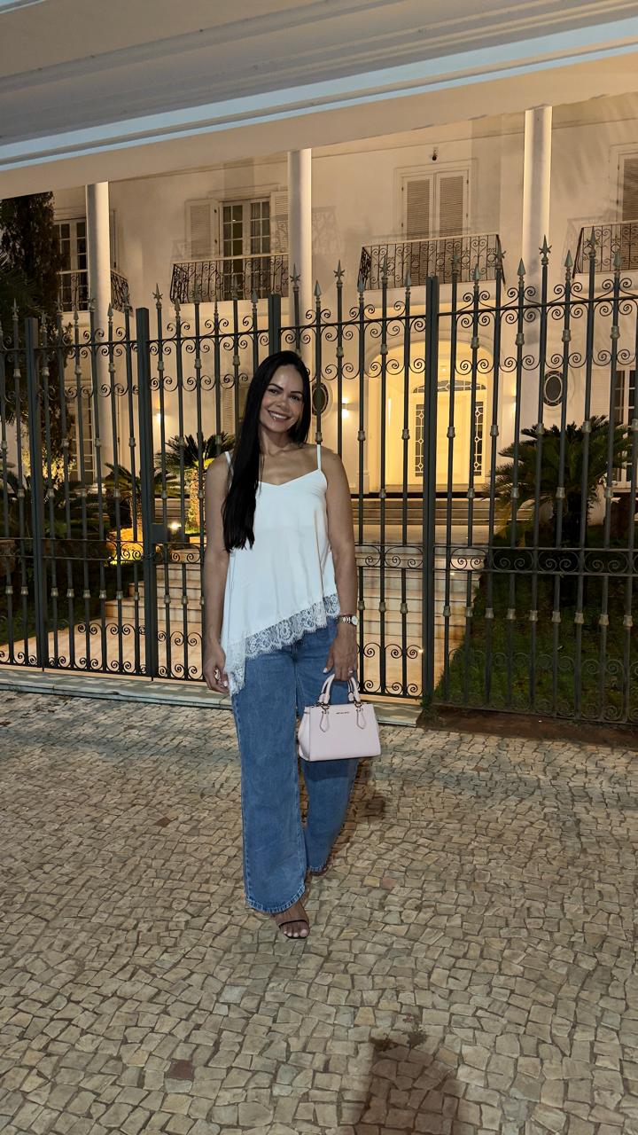Janaina Menezes